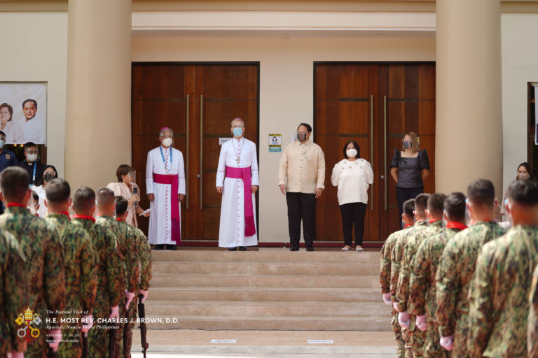 A state reception was done by the Pampanga Provincial Government upon the arrival of the Nuncio. (Ralph Canilao/ACSC)